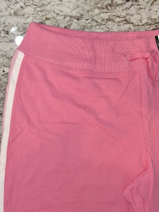 Vintage New York & Company Pink Capri Joggers with Pink And White Side Stripes - Picture 4 of 12